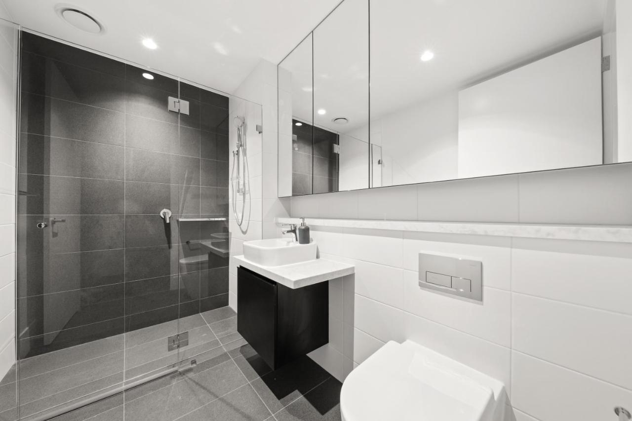 Rambla At Solarino House Aparthotel Melbourne Exterior photo